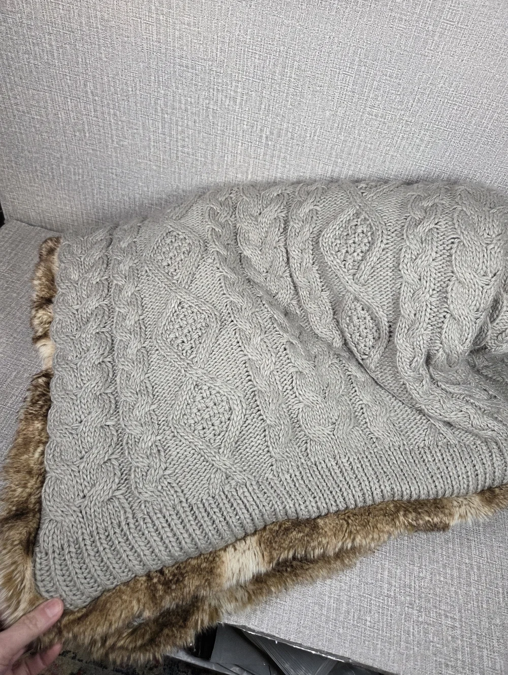 Martha Stewart Collection Gray Cable Knit Brown Faux Fur Blanket Throw 50x60